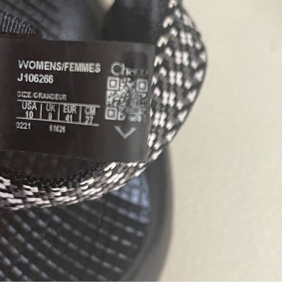 Chaco ZX/2 women’s Sandals black and white size 10 GUC - Picture 9 of 9